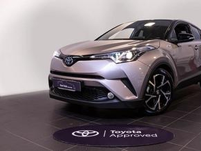 TOYOTA C-HR 1.8 Hybrid E-CVT Dynamic