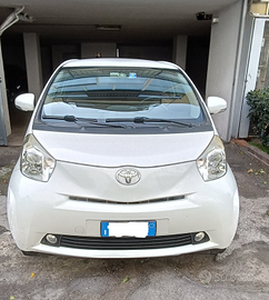 Toyota IQ 1.0 Multidrive