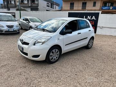 Toyota Yaris 1.0 5 porte 2010