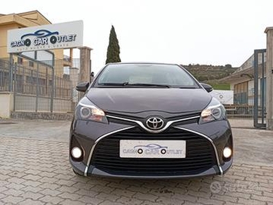 Toyota Yaris 1.3 5 porte Lounge