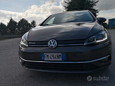 VOLKSWAGEN Golf 7ª serie - 2018