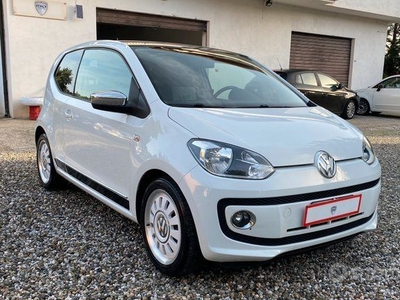 Volkswagen UP 1.0 Benzina NEOPATENTATI GARANZIA 12