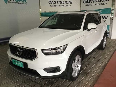 Volvo XC40 Momentum 1.5 T3 156 cv - Vettura Usata