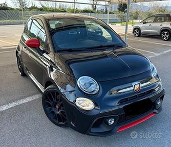 ABARTH 595 pista