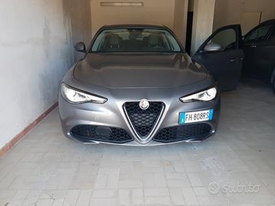 ALFA ROMEO Giulia (2016) - 2017