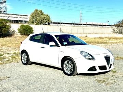 Alfa Romeo Giulietta 1.6 JTDm-2 105 CV- Permuta