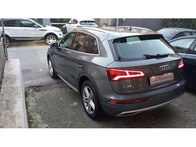 AUDI Q5 40 TDI quattro S tronic S line plus