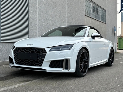 Audi TT TTS Roadster TFSI quattro S tronic