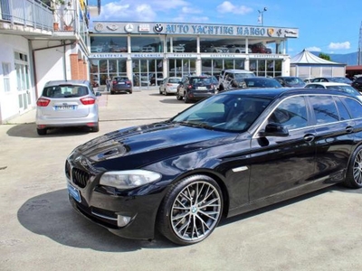 BMW Serie 5 Touring 520d Business usato