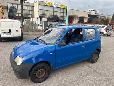 Fiat 600 - 2004*neopatentati