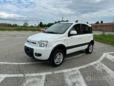 Fiat Panda 4x4 multijet 1.3