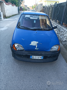 Fiat Seicento 900 incidentata con imp.gpl nuovo