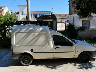 Ford courier