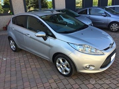 Ford Fiesta 1.4 TDCi 5p. Titanium