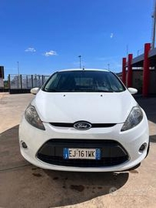 Ford fiesta 2012