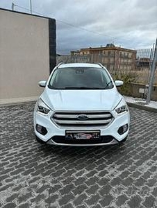 Ford Kuga 2.0 TDCI 150 CV Powershift Business^-