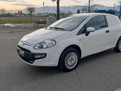 Grande punto evo van