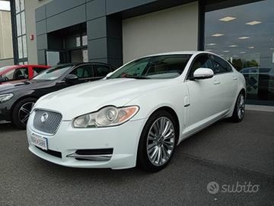 JAGUAR XF 3.0 D V6 Luxury