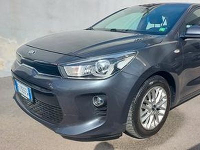 Kia Rio 1.4 CRDi 77cv 5p. Cool Collection - 2017