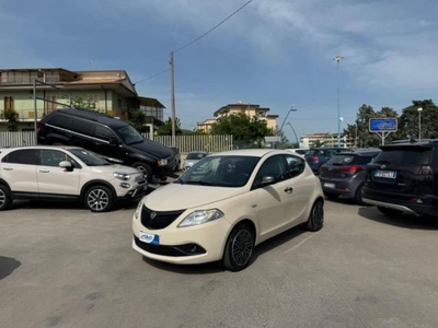 Lancia Ypsilon 1.2 69 CV 5 porte GPL Ecochic Gold usato