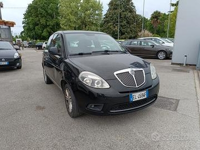 Lancia Ypsilon 1.2 69 CV Diva