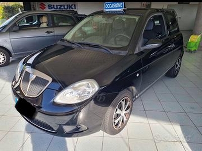 Lancia Ypsilon 1.2 8v FULL 09