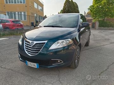 Lancia Ypsilon 1.2 8v Gold/30th NEOPATENTATI