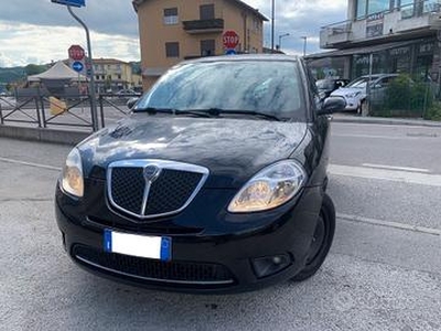 Lancia Ypsilon 1.2 Benzina ok neopatentati