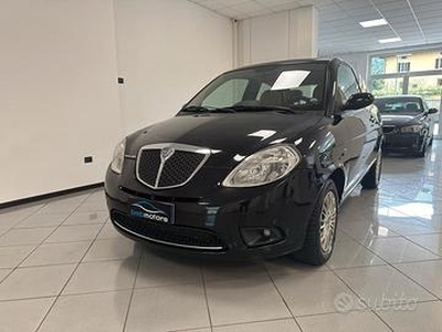 Lancia Ypsilon 1.2 Oro