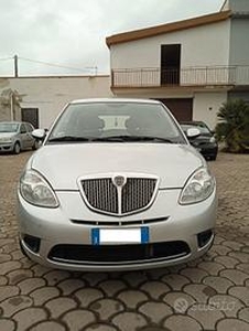 Lancia Ypsilon-2008