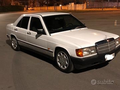 Mercedes 190 e