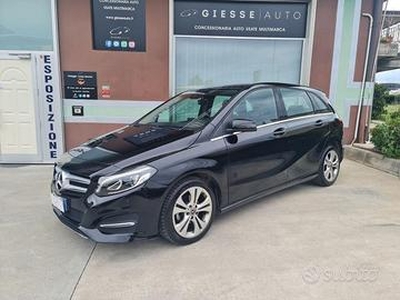 MERCEDES-BENZ B 180 d Automatic Sport Next LED,