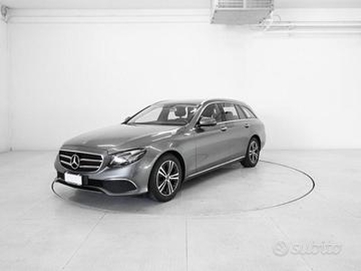 MERCEDES-BENZ CLA sse E E 220 d S.W. 4Matic Auto