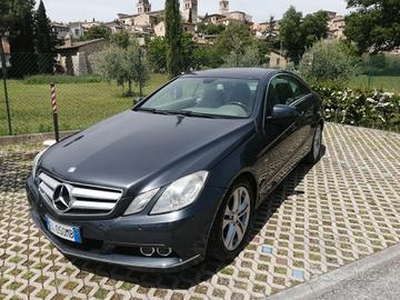 Mercedes-benz E 250 CDI Coupé BlueEFFICIENCY