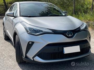 Nuovissima Toyota C-HR