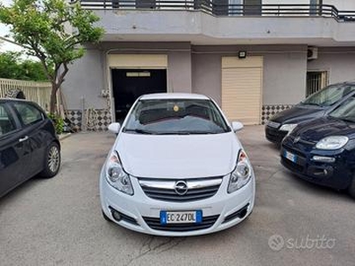 Opel Corsa 1.2 80CV 5 porte GPL-TECH Club