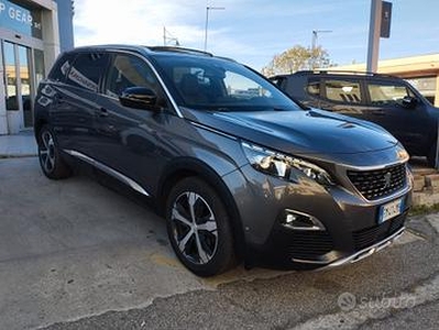 Peugeot 5008 BlueHDi 120 S&S Allure