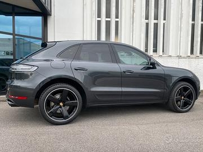 Porsche macan 2021 full iva esposta