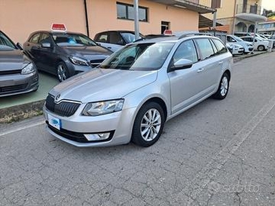 Skoda Octavia 1.6 TDI SW Km 115.000 - 2015