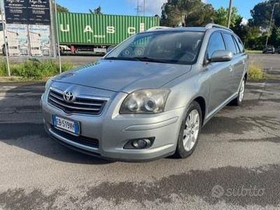 TOYOTA Avensis 2ª serie - 2010