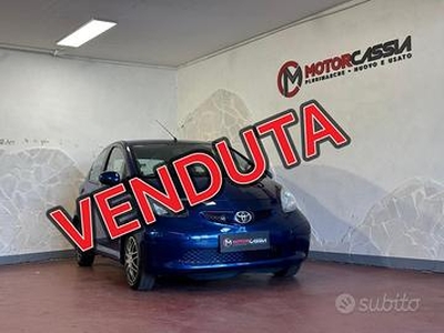 Toyota Aygo 1.0 12V VVT-i 5 porte NEOPATENTATI