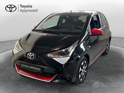 Toyota Aygo Connect 1.0 VVT-i 72 CV 5 porte x...