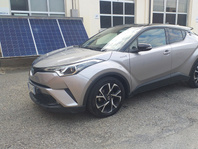 Toyota chr bicolor