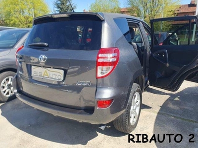 TOYOTA RAV4 Crossover 2.2 D-4D 150 CV DPF Exclusive