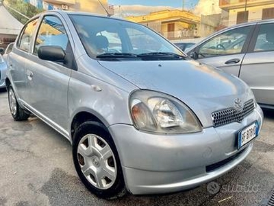 TOYOTA YARIS 1,0 cc X NEO PATENTATI KM CERT FULL O