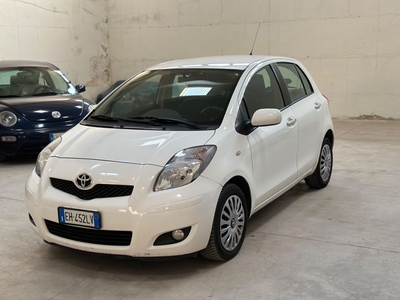 Toyota Yaris 1.3 5 porte Sol