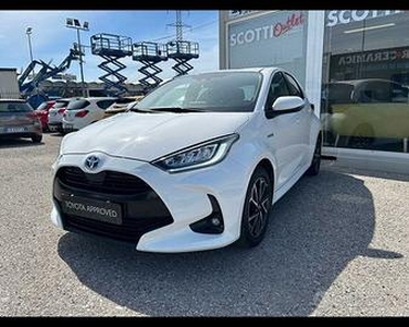 Toyota Yaris 4nd serie 1.5 Hybrid 5 porte Trend