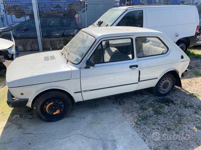 Usato 1980 Fiat 127 1.0 Benzin 50 CV (850 €)
