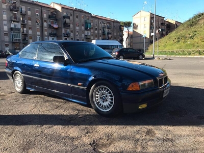 Usato 1994 BMW 318 1.8 Benzin 140 CV (11.000 €)