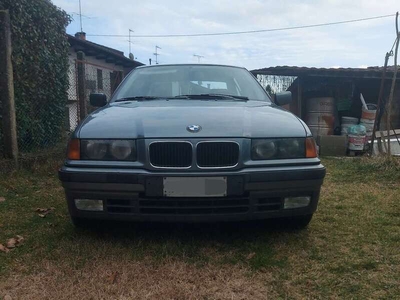Usato 1996 BMW 316 1.6 Benzin 102 CV (5.500 €)